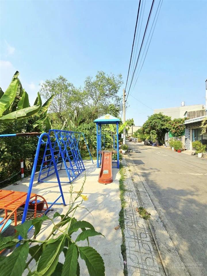 Hàng ngộp. siêu rẻ. hxh đường cầu đình. long phước. quận 9.