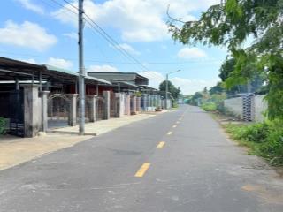 Mặt tiền kinh doanh đường nguyễn đình chiểu tt đất đỏ  tp hcm. khu dân cư đông đúc tiện buôn bán..