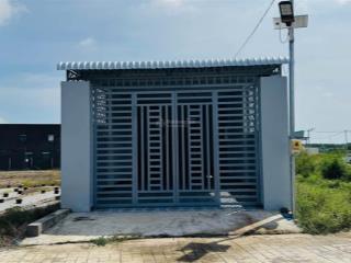 Bán nhà riêng tại thị trấn đất đỏ, 1,5 tỷ, 120 m2, giá tốt hot!