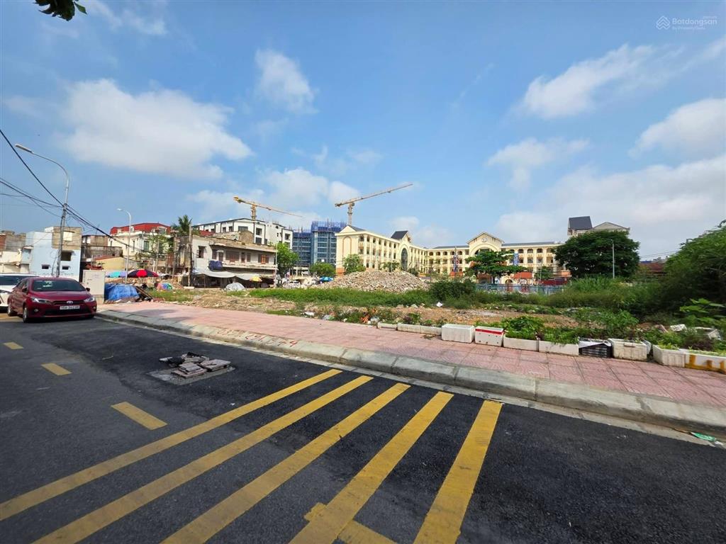 Sản phẩm hiếm có khó tìm lô liền kề đấu giá lê lai, giảm giá nhanh cho khách thiện trí