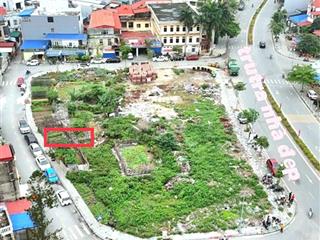 Bán lô đất tuyến 2 lê quang đạo
khu 2.1ha
đất đấu giá, có bìa
diện tích 92.63m. ngang 5m
vuông