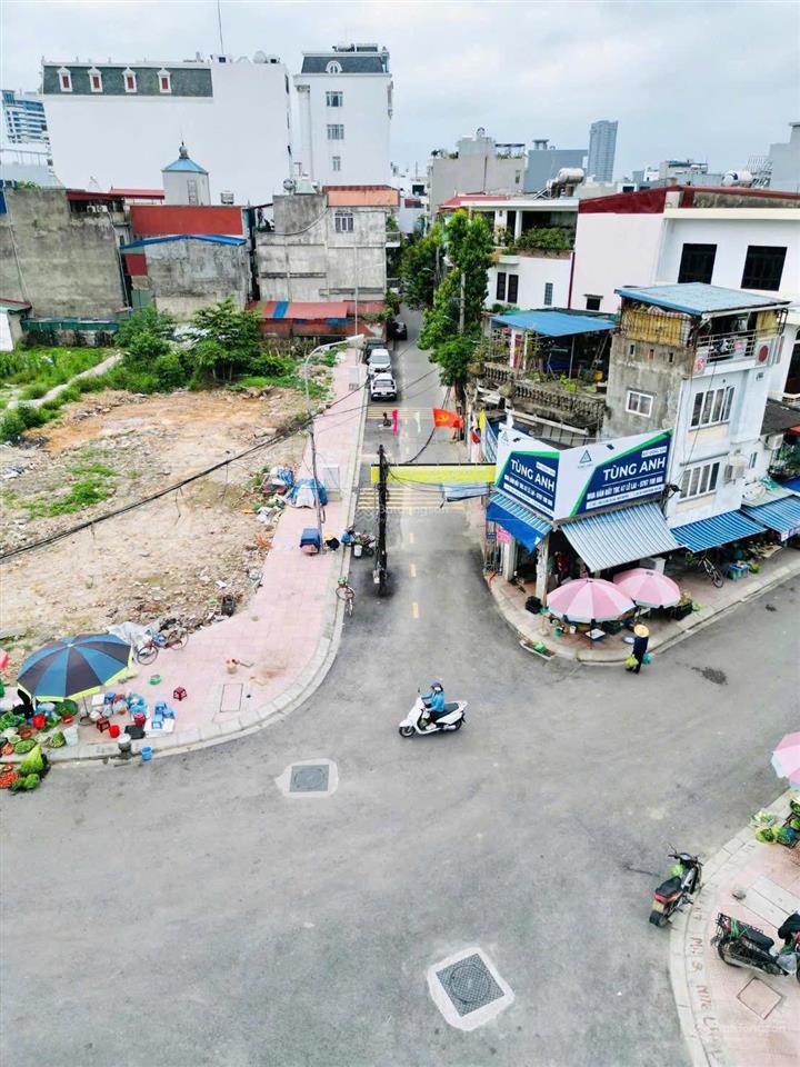 Hàng hiếm khó tìm hiếm có lô đấu giá lê lai. không phải cứ có tiền là mua được vì cả khu c
