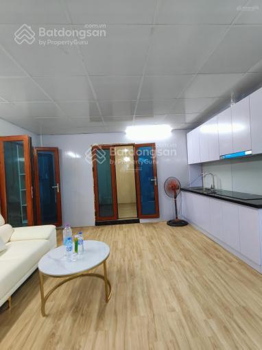 Cho thuê nhà 88m2, đủ đồ lô góc, 2 ngủ, một khách khép kín. đường trước mặt 12m. giá 5,5 triệu/th