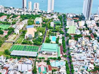 Góc phú đức  mai xuân thưởng, cách biển 2 phút  xây 6 tầng