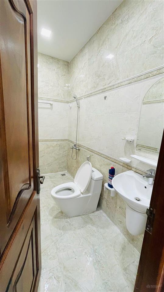 Biệt thự 3 tầng kđt hà quang 2  184m  2 mặt tiền  gần biển