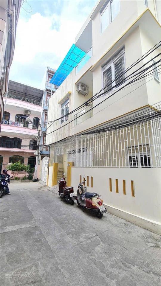 Nhà 3 tầng hẻm ô tô 52 yersin trung tâm giá tốt nhất thị trường