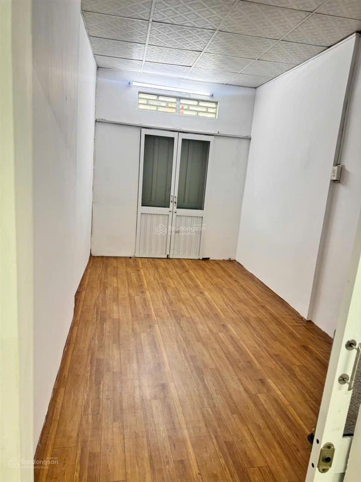 Bán nhà 1 trệt 1 lầu mặt tiền đường, sát gần chợ đồng nai nha trang giá 3.5 tỷ