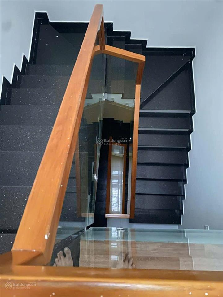 Hàng hiếm hà quang 1  diện tích đất 75m  nhà đẹp 4pn 5wc  chỉ 8 tỷ tl