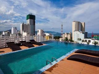 Khách sạn 3 phố tây trần quang khải nha tdang 48 phòng doanh thu 1,2 tỷ/tháng giá 95 tỷ