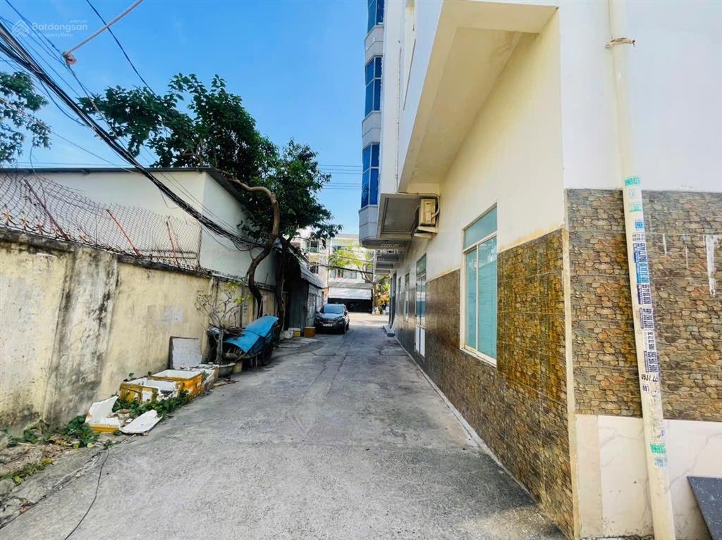 Nhà tô hiệu nha trang gần biển 138,5m2 sổ riêng giá tốt chốt nhanh 65tr/m2