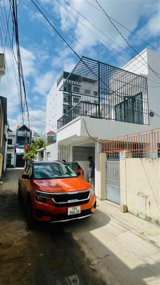 Bán nhà hẻm ô tô hoàng diệu nam nha trang full nội thất mới cách biển 500m giá rẻ chỉ 7,8 tỷ