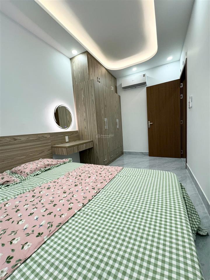 Bán nhà hẻm ô tô hoàng diệu nam nha trang full nội thất mới cách biển 500m giá rẻ chỉ 7,8 tỷ