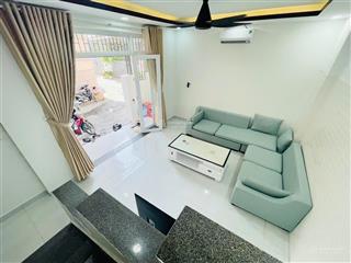 Trung tâm nha trang hẻm xe hơi yersin nhà đẹp ngang 9m 8,5 tỷ