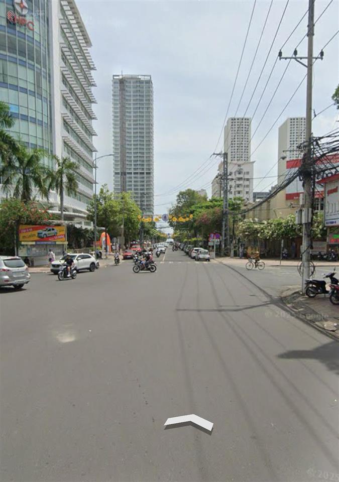 Nhà 3 tầng ngã 5 quang trung, trung tâm nha trang 25 tỷ sẵn dòng tiền thuê