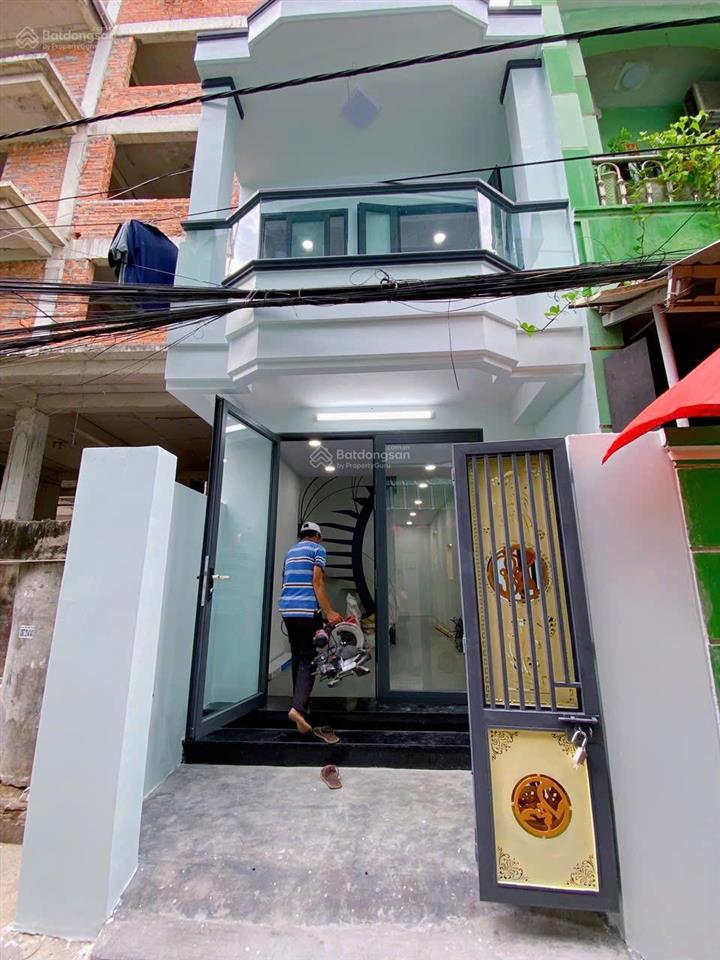 Nhà mới 2 tầng hẻm trần phú vĩnh nguyên, cách biển 30m 2,95 tỷ giá tốt