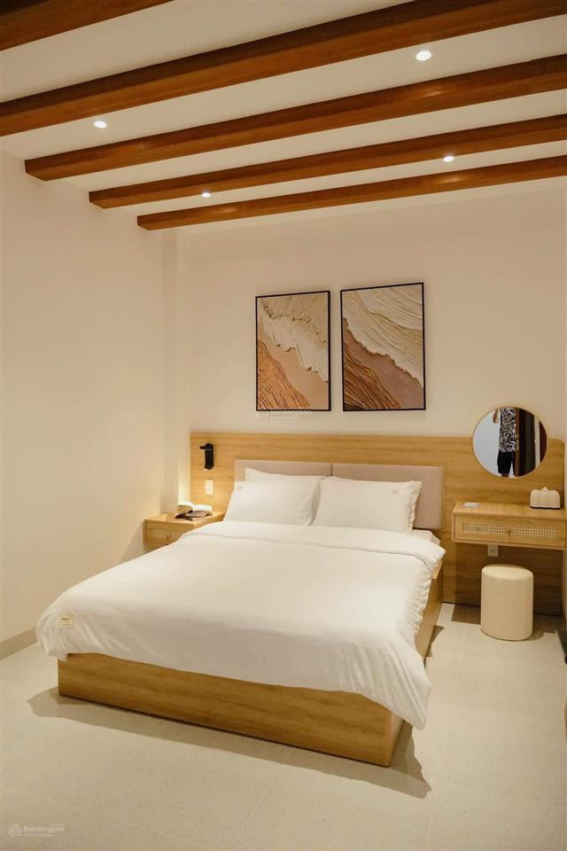 Cho thuê villa sân vườn gần biển ba làng nha trang