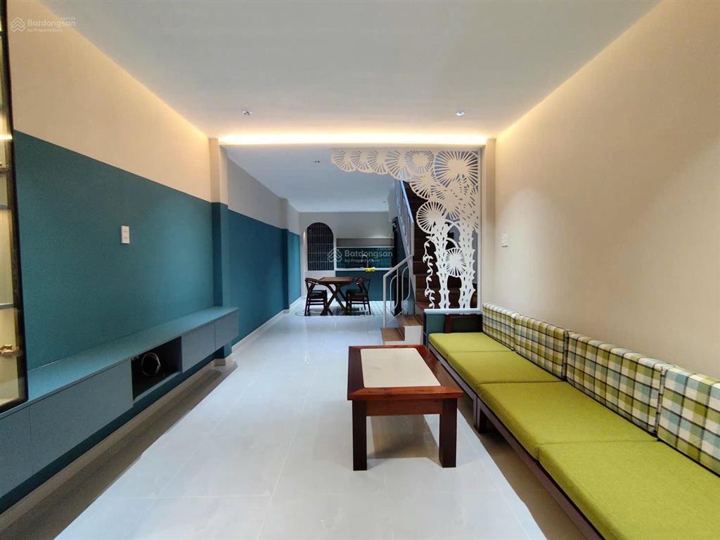 Bán nhà hẻm lê thánh tôn tttp nha trang gần biển tháp trầm hương hẻm rộng 3,5m giá tốt