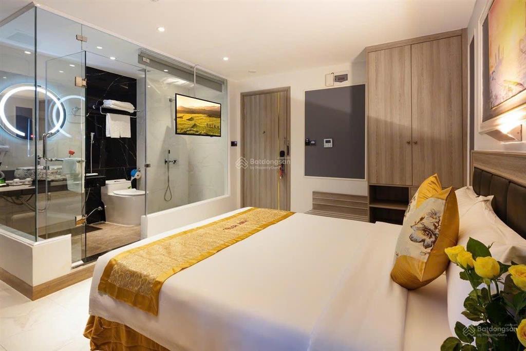 Khách sạn mặt biển trần phú nha trang 85 phòng khai thác tốt chỉ 180 tỷ đầy đủ pccc