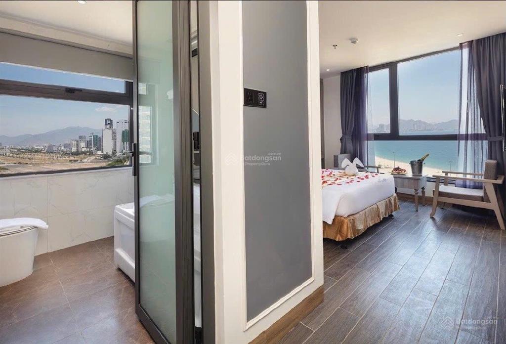 Khách sạn mặt biển trần phú nha trang 85 phòng khai thác tốt chỉ 180 tỷ đầy đủ pccc