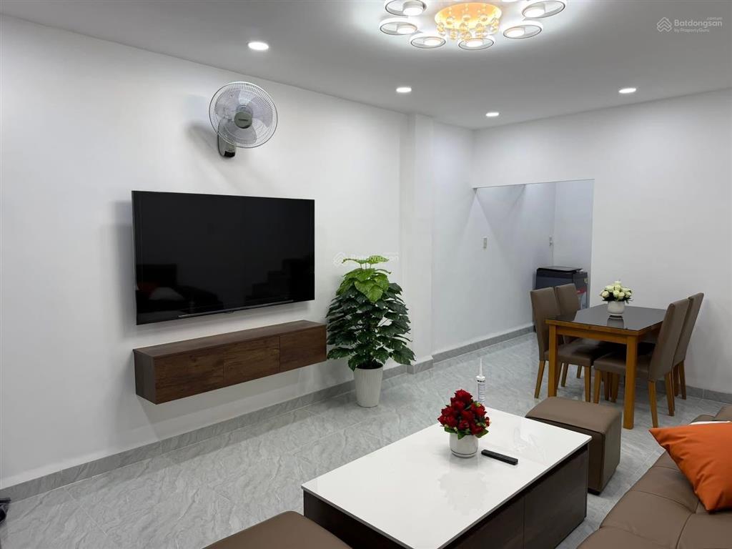 Bán nhà đẹp mới full nội thất 2pn hẻm 3,3m đường hải đức trung tâm nha trang chỉ 3,25 tỷ