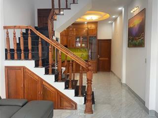 Bán căn nhà 3 tầng mới full nội thất đường lượng định của nha trang giá tốt