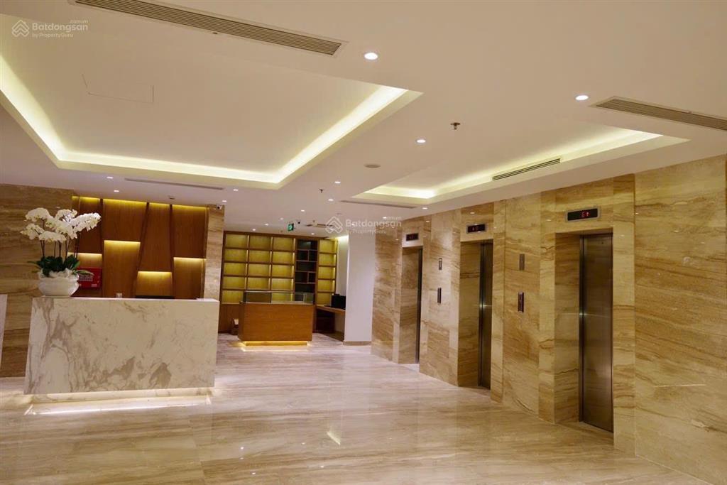 Siêu phẩm khách sạn 4* tttp nha trang khu phố tây sầm uất lượng khách ổn định