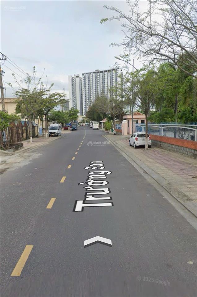 Hạ giá tốt đất 3 mặt tiền 222,4m2 trung tâm nam nha trang, chỉ 57 triệu/m2