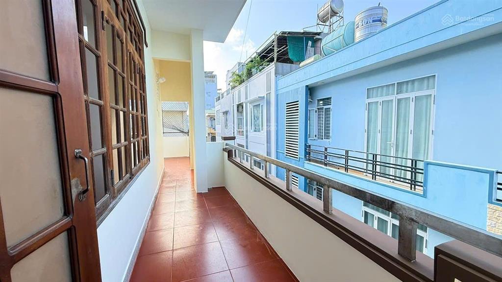 Bán nhà căn góc 2 mặt tiền đường trường sa ngay chợ bình tân nha trang vị trí vàng kinh doanh