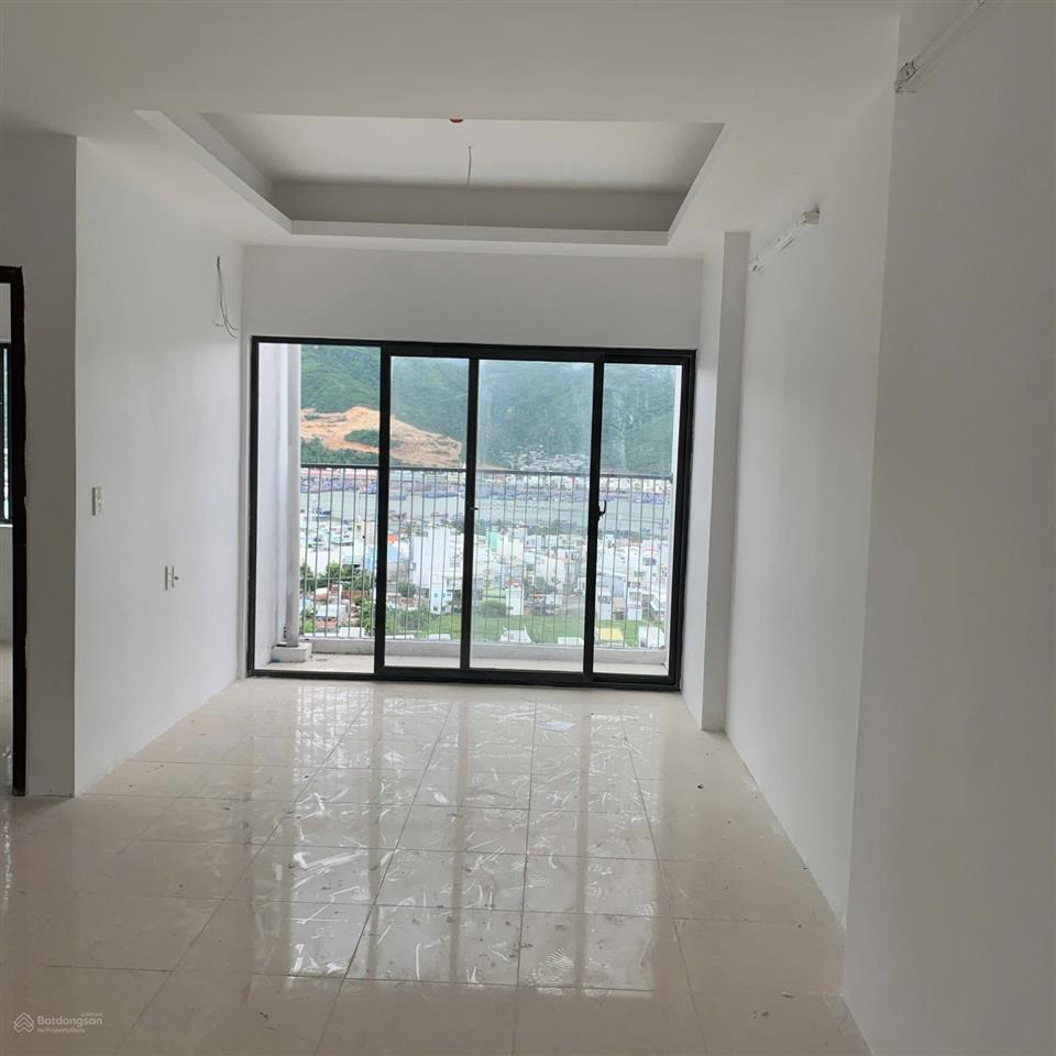 Bán căn góc 2 ban công view sông & biển chỉ 2 tỷ 430