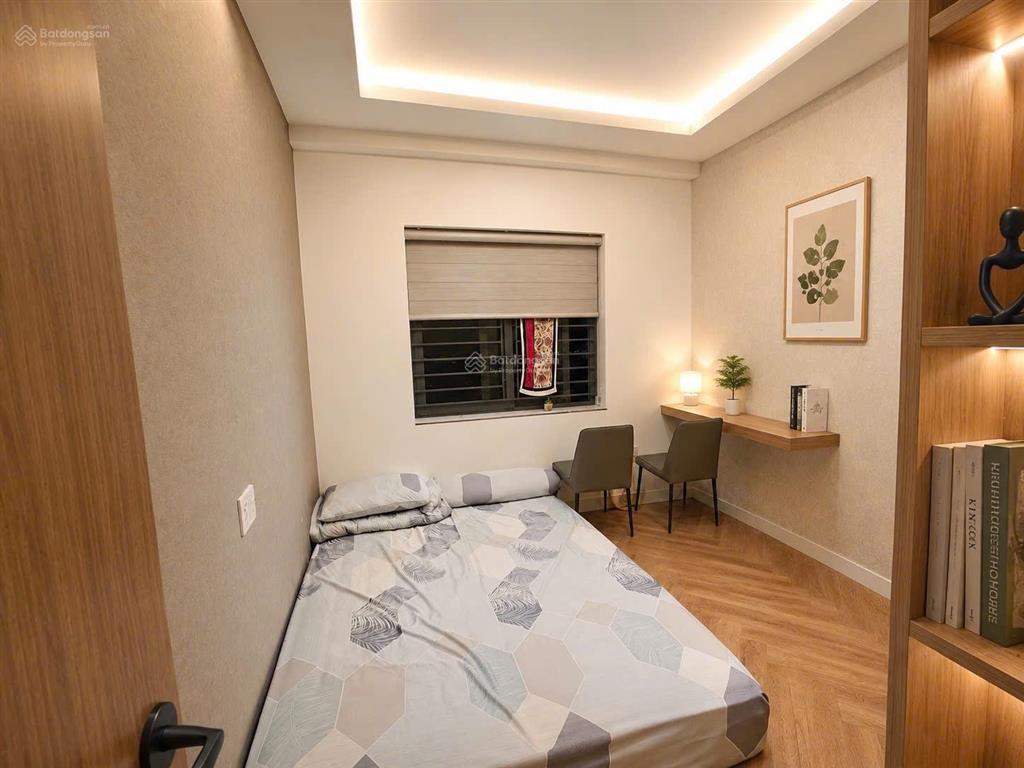 Bán căn chung cư ph view sông full nội thất sịn sổ sẵn sang tên