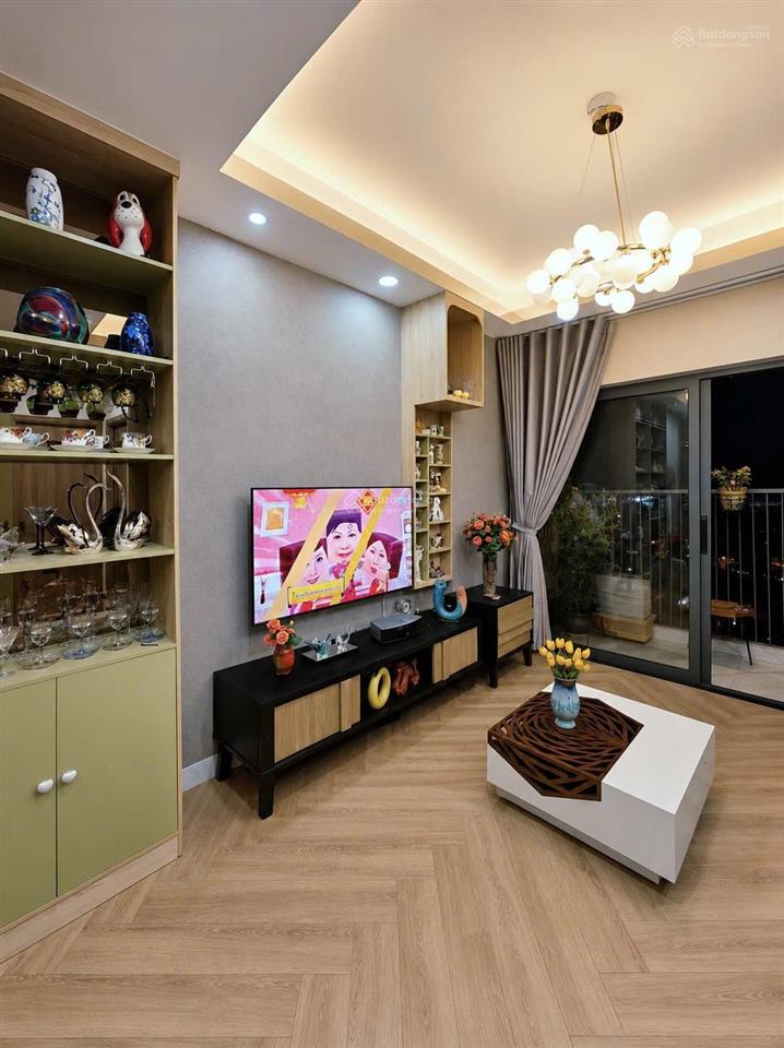 Bán căn chung cư ph view sông full nội thất sịn sổ sẵn sang tên
