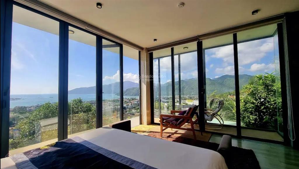 Bán căn biệt thự anh nguyễn view biển trọn vịnh nha trang