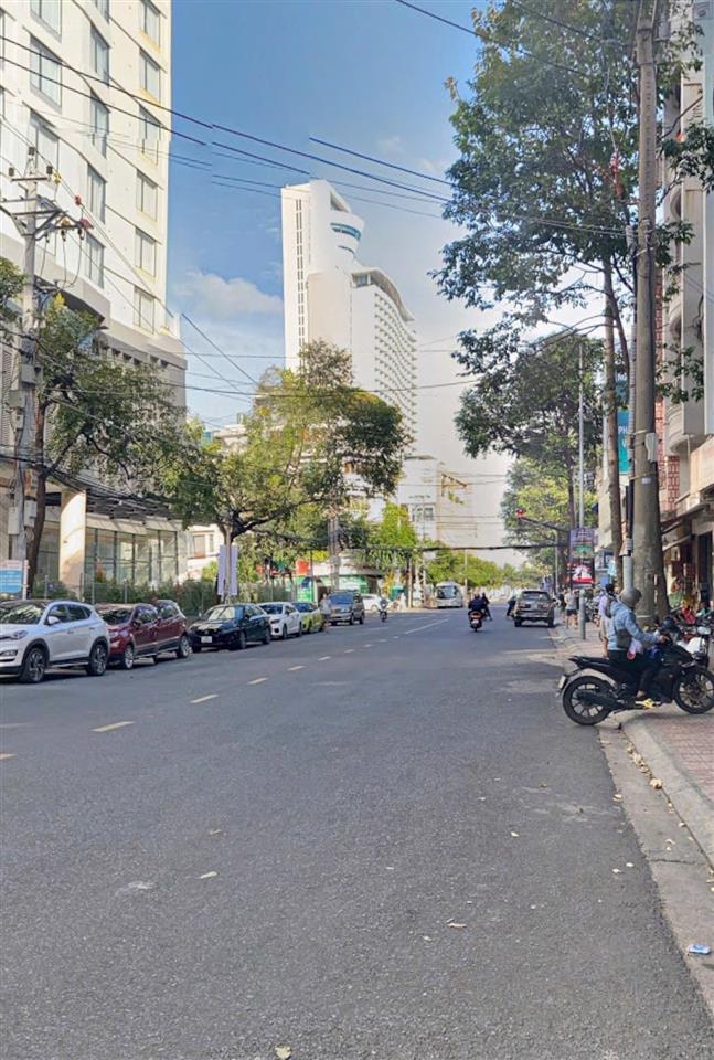 Bán nhà mặt tiền nguyễn chánh lộc thọ trung tâm nha trang, cách biển 300m vị trí vàng