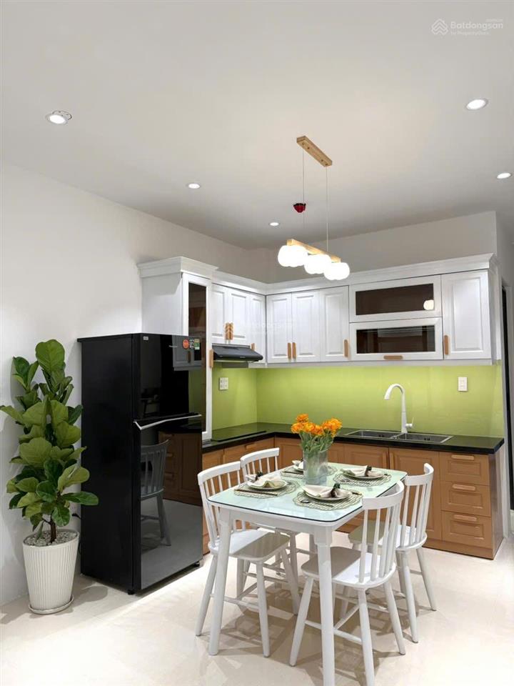 Đẹp từ view đến nội thất căn hộ ph 2pn sổ đỏ lâu dài chỉ 2,38 tỷ