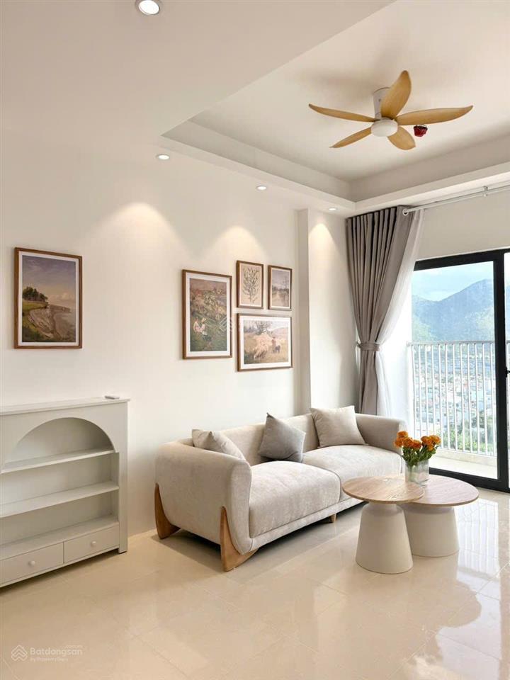 Đẹp từ view đến nội thất căn hộ ph 2pn sổ đỏ lâu dài chỉ 2,38 tỷ