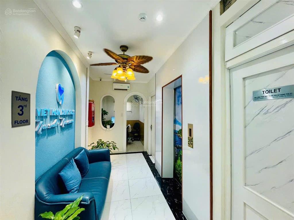 Bán nhà 7 tầng mặt tiền quang trung, nha trang, gần biển vị trí kinh doanh tốt