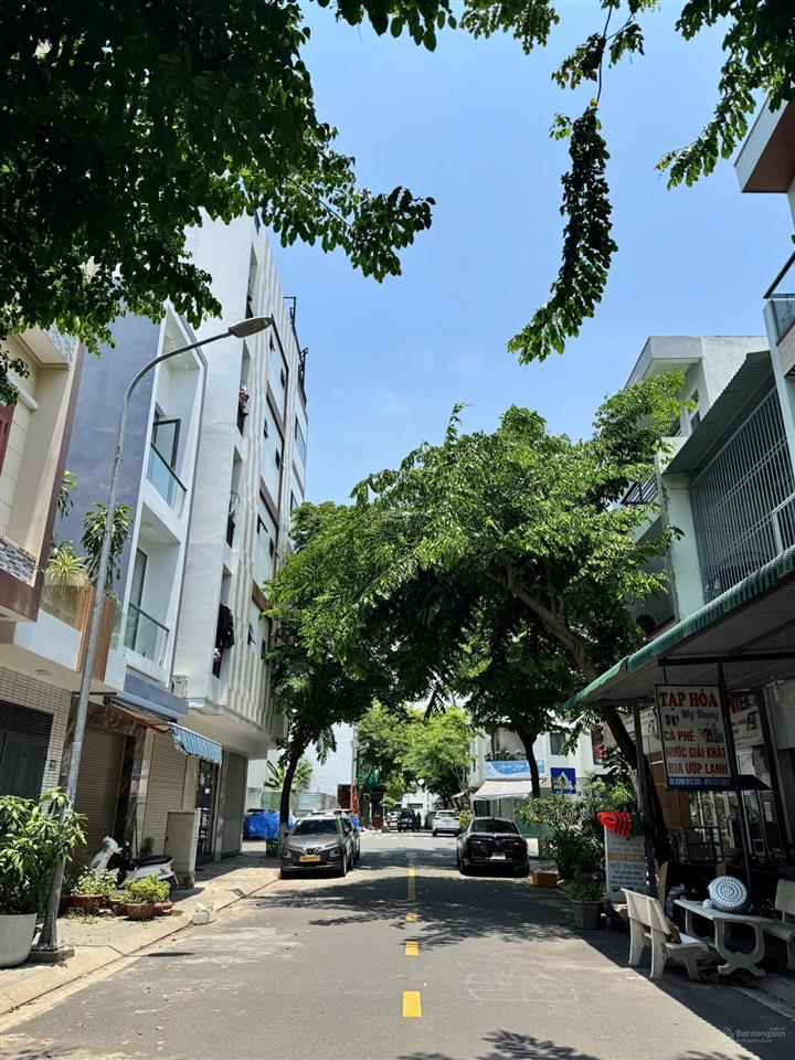 Hạ giá tốt! nhà 2 tầng vcn phước long 2 nha trang full nội thất chỉ 6,39 tỷ bao thuế phí