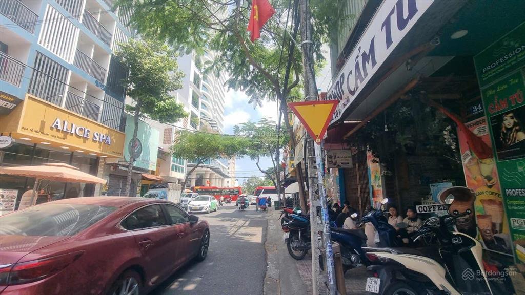 Bán nhà mặt tiền trung tâm nha trang đường tô hiến thành vị trí kinh doanh sầm uất