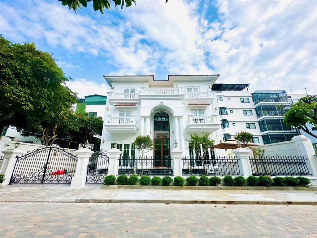 Siêu phẩm biệt thự vip 1 vcn phước hải 360m2, full nội thất cao cấp