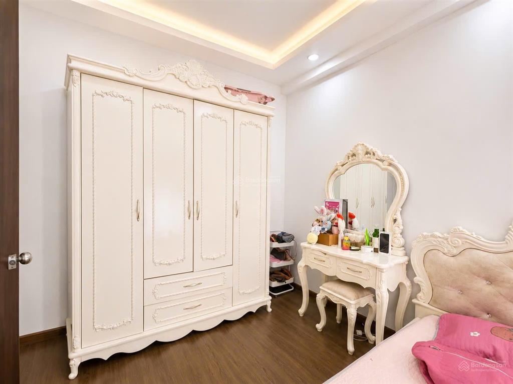 Bán căn góc 2 ban công chung cư ph võ thị sáu nha trang full nội thất sổ sẵn sang tên 2,2 tỷ