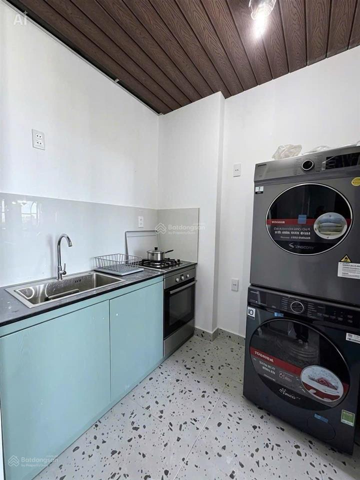 Bán tòa nhà 6 tầng mặt tiền phạm văn đồng nha trang view biển dòng tiền 32tr/tháng