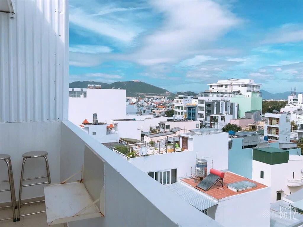 Bán khách sạn 19 phòng lê thanh nghị nha trang dòng tiền 80tr/tháng chỉ 15,8 tỷ