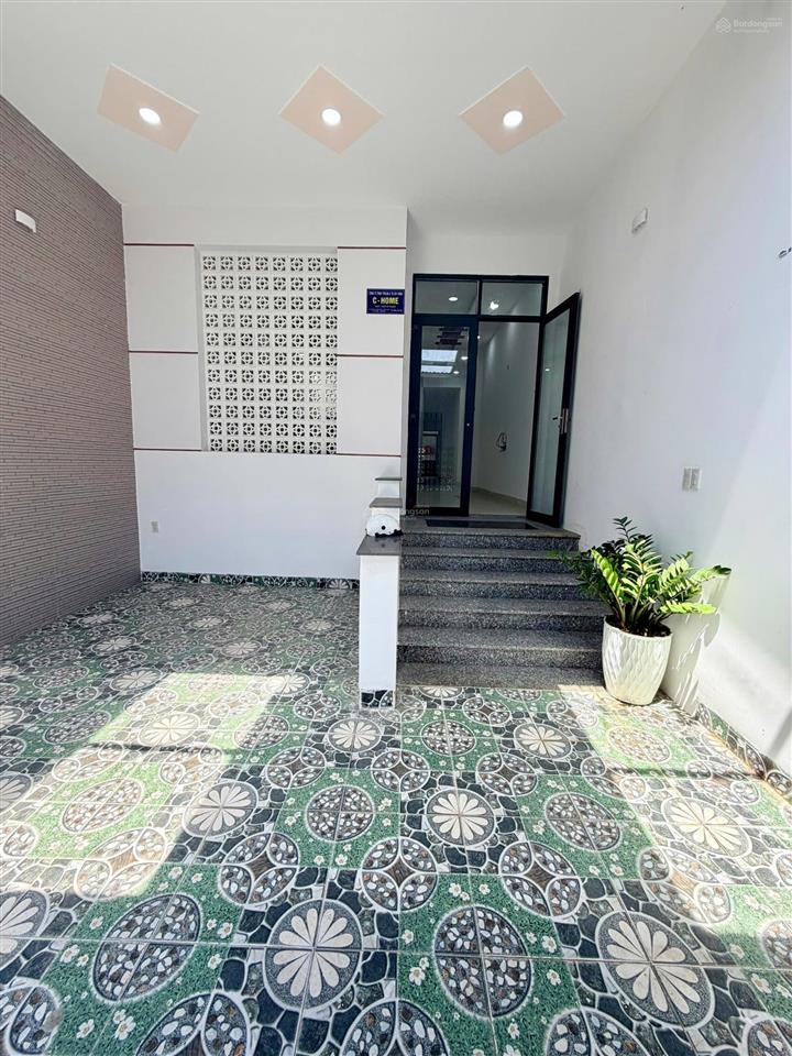 Bán nhà đất 136m2 sát kđt vcn phước long  có nhà  chỉ 6,99 tỷ