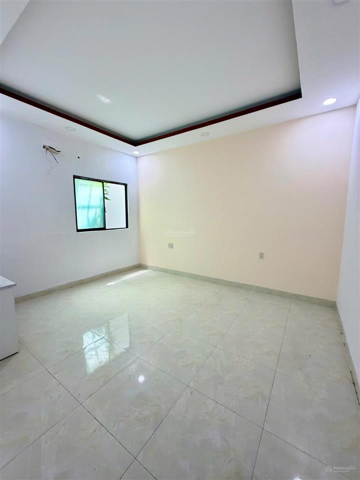 Bán nhà đất 136m2 sát kđt vcn phước long  có nhà  chỉ 6,99 tỷ