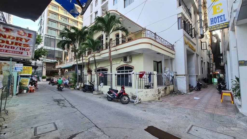 Bán lô góc 3 mặt tiền khu phố tây, đường hùng vương nha trang