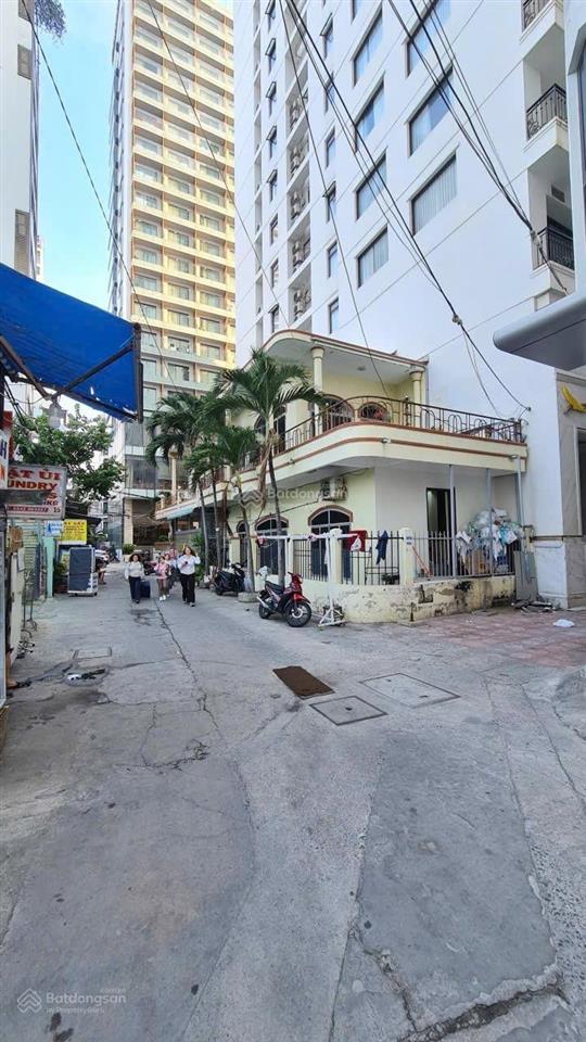 Bán lô góc 3 mặt tiền khu phố tây, đường hùng vương nha trang