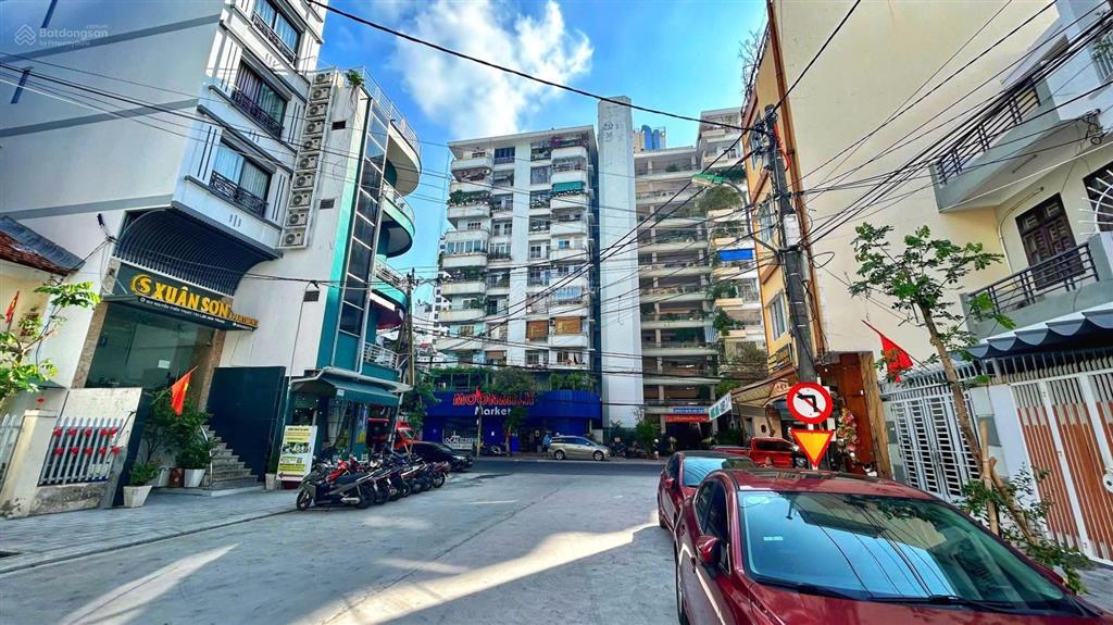 Nhà 2 tầng hẻm ô tô nguyễn thiện thuật nha trang gần biển kinh dianh buôn bán tốt