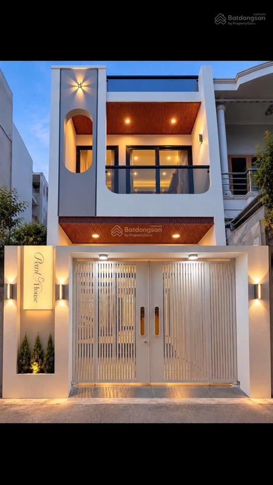 Nhà mới xây thiết kế hiện đại phước long nha trang cách biển 1km chỉ 3,88 tỷ
