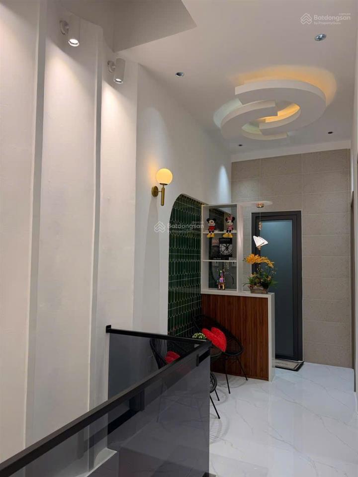 Hiếm có 1 căn nhà mới full nt nam nha trang chỉ 3,39 tỷ cách biển 1,5km giá rẻ