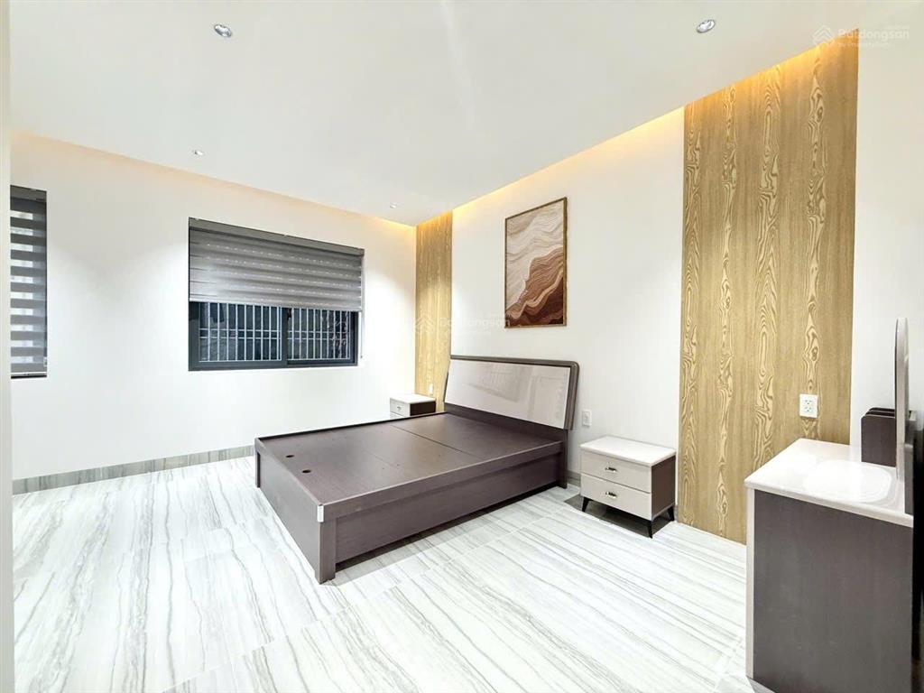 Bán nhà mỹ gia gói 5 thái hưng nha trang có thang máy sẵn dòng tiền 35tr/tháng